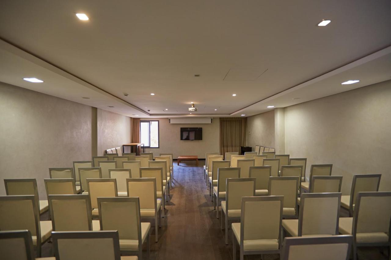 SALLE CONFERANCE