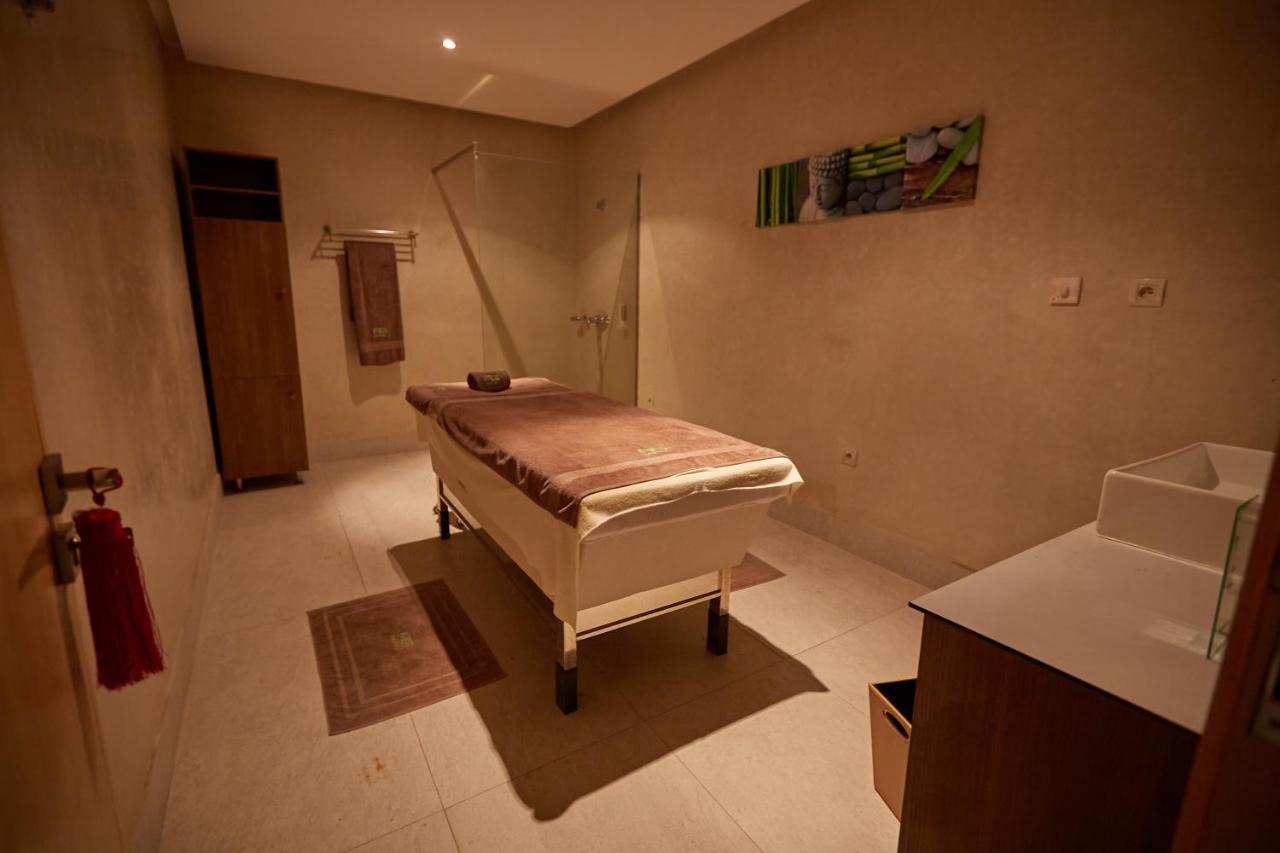 SALLE MASSAGE