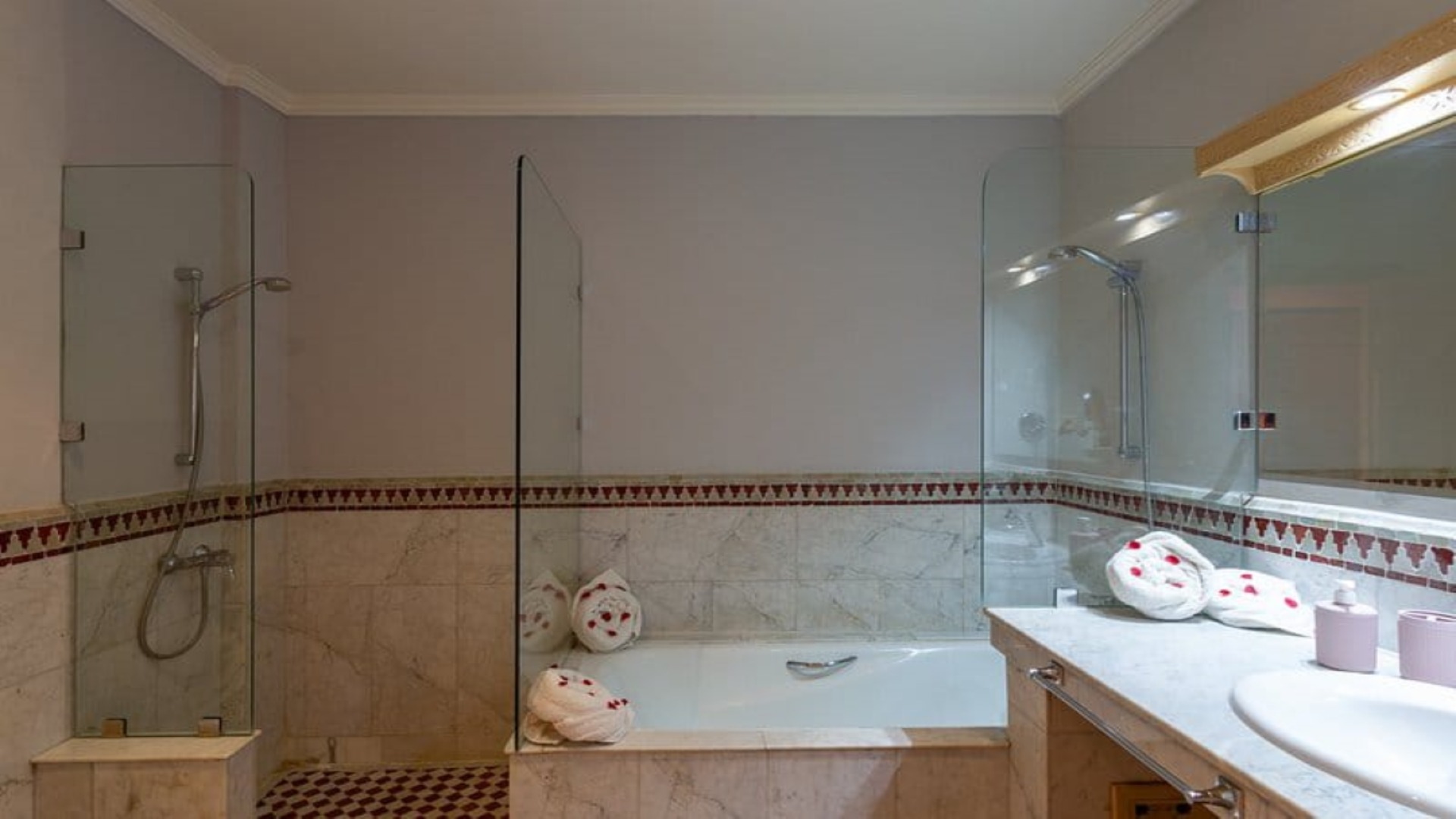 WhatsApp Image 2026-07-05 at 18.38.37SALLE DE BAIN