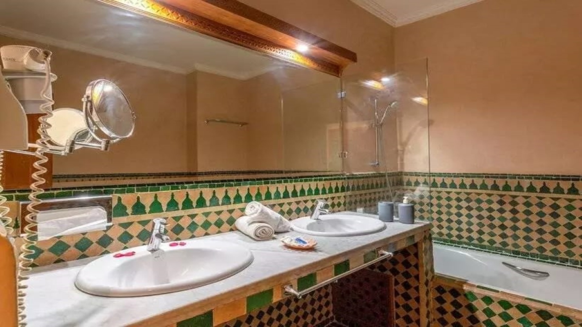 WhatsApp Image 2026-07-05 at 18.38.48SALLE DE BAIN CH 9
